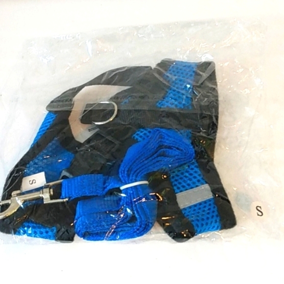 SMALL PET HARNESS VEST WITH LEASH ROYAL BLUE AND BLACK SIZE SMALL NWT - Picture 8 of 8